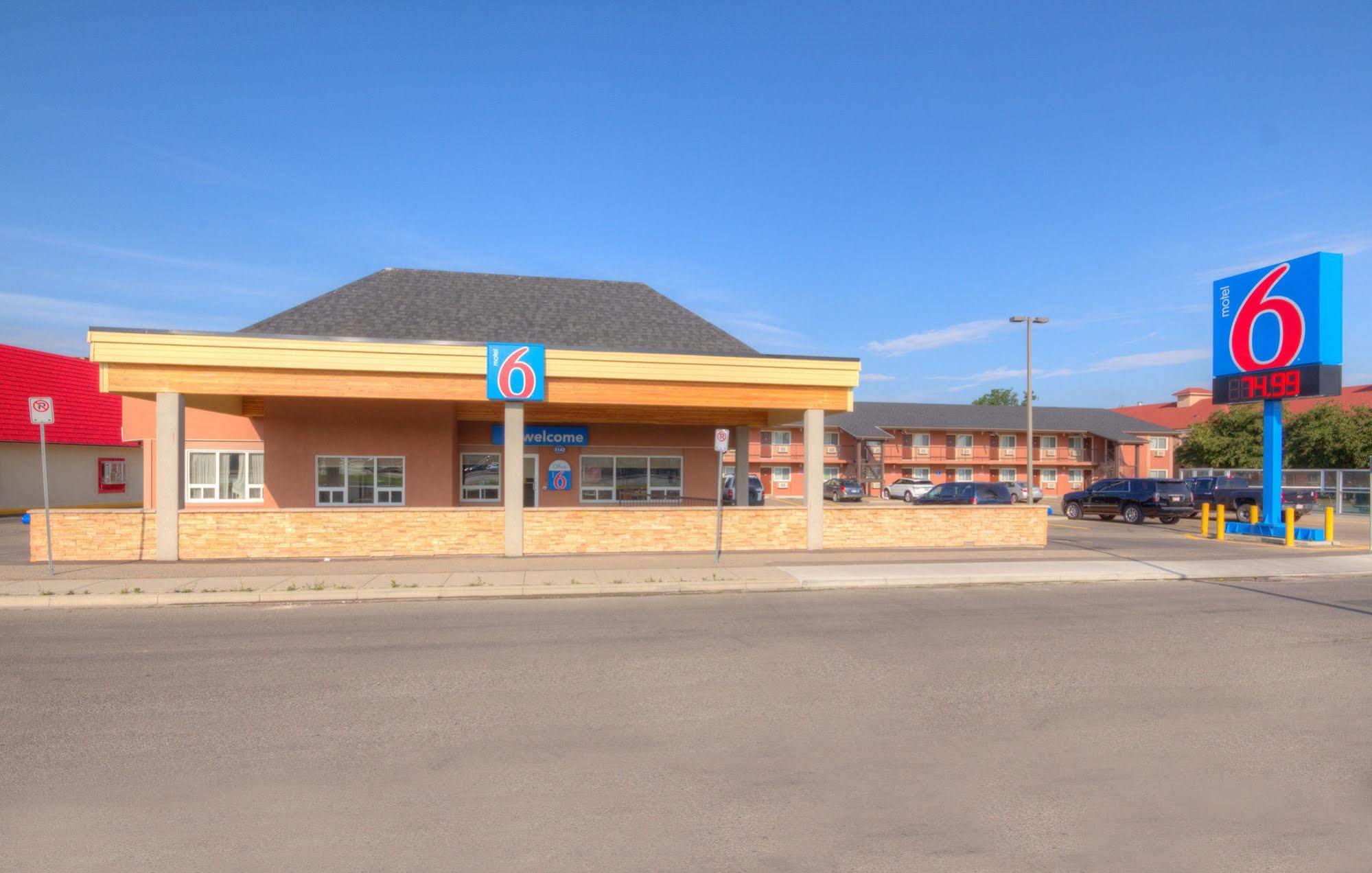 Motel 6-Lethbridge, AB Exterior foto